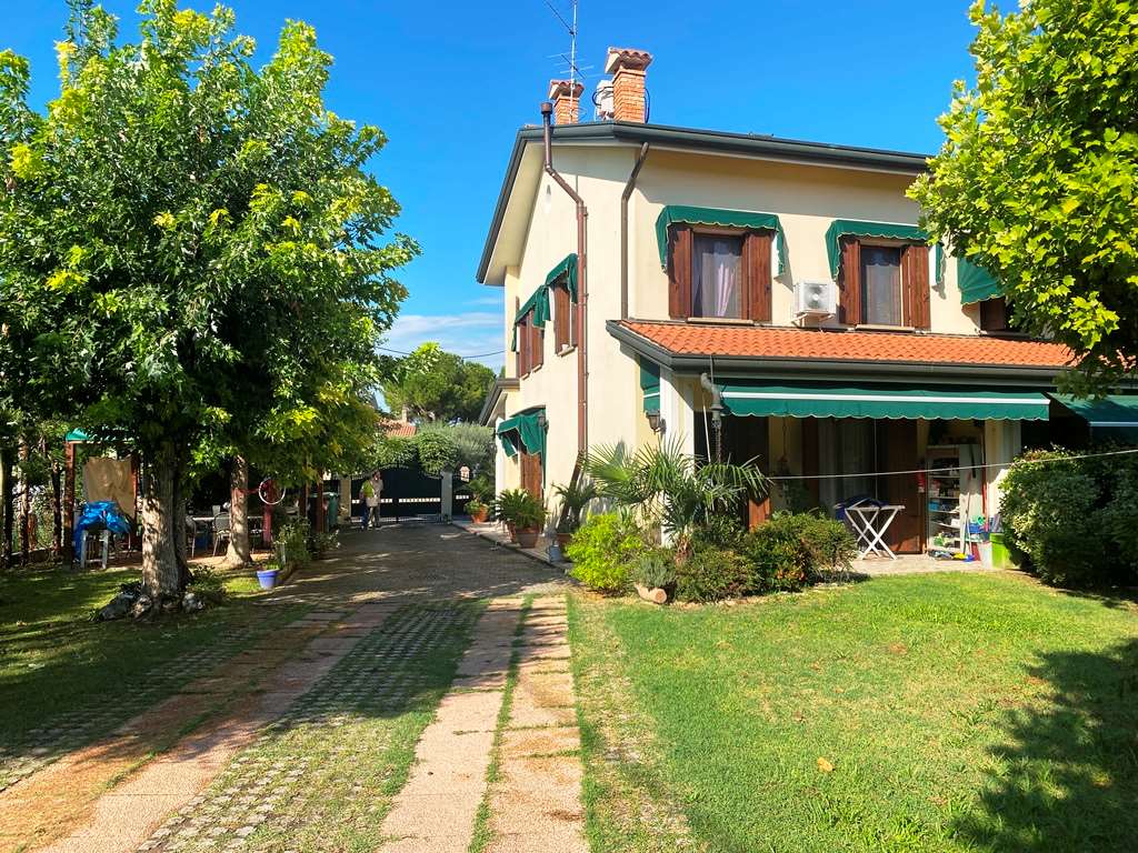ID 1336 – VILLETTA AD ABANO TERME